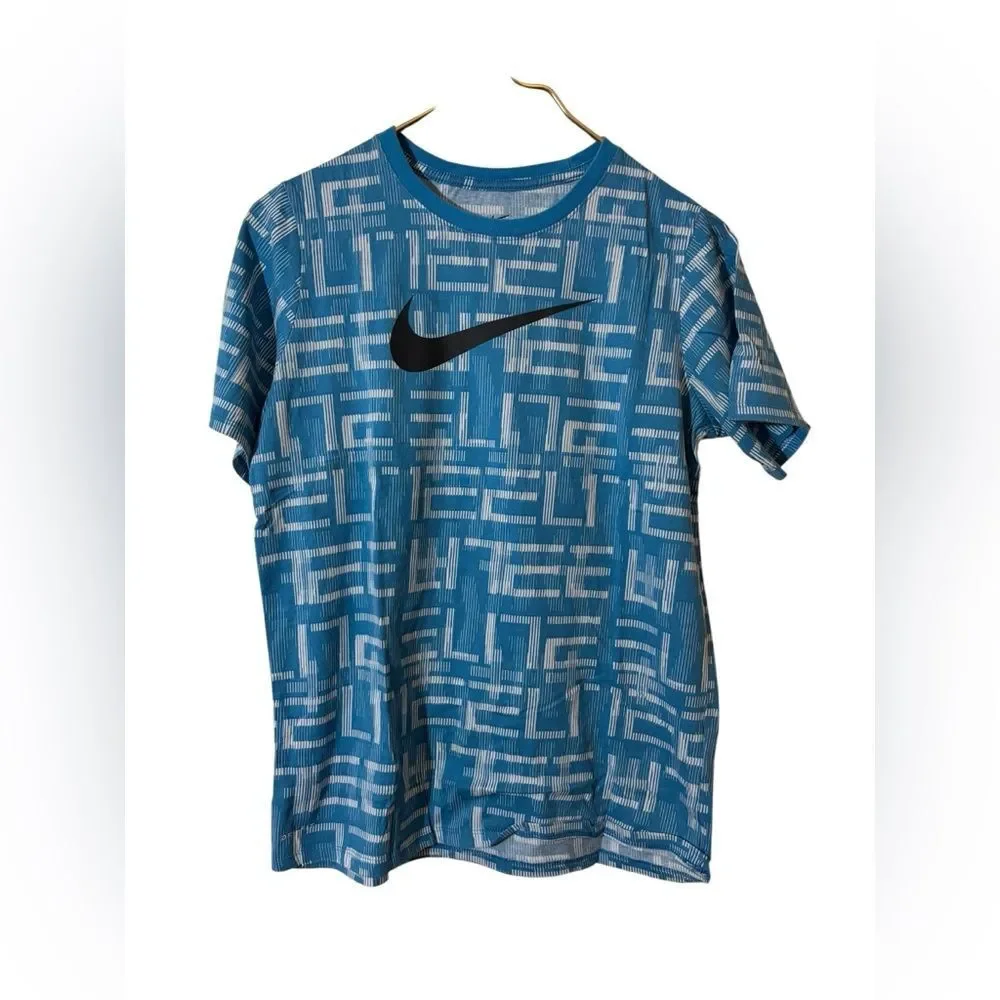 NIKE | the Nike tee tshirt shirt athletic cut XL